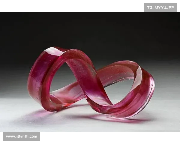 探索火焰玻璃的神秘工艺全过程与艺术魅力展现